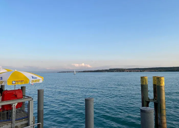 Am Brunnen Apartment *